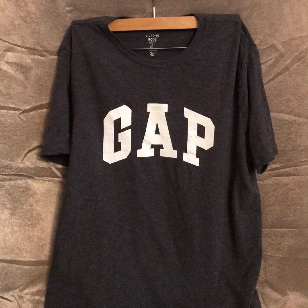 NWOT Gap T-shirt